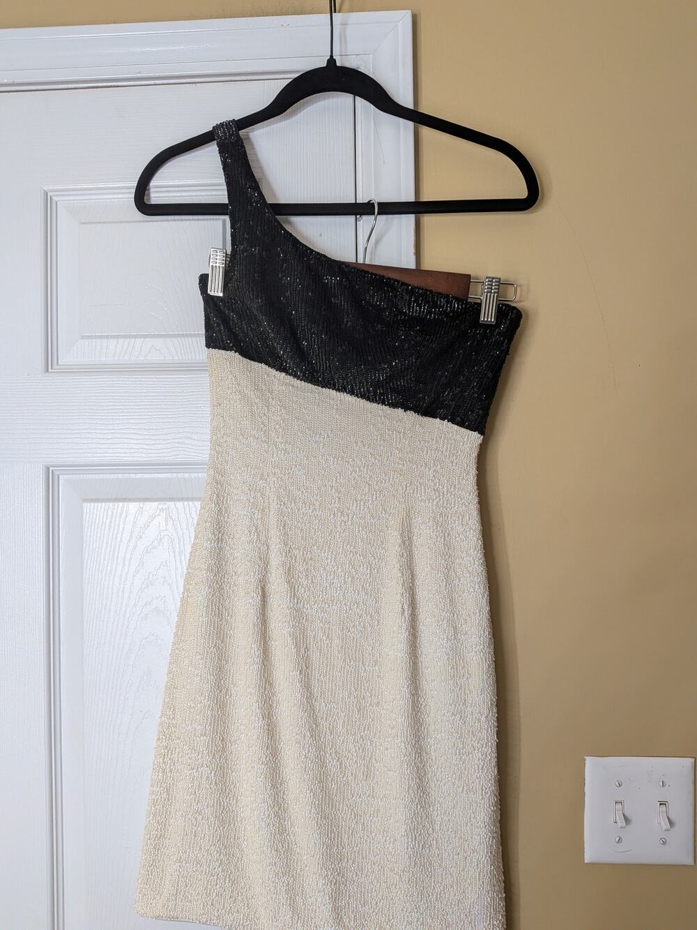 Vintage Y2K Jovani Beaded One Shoulder Mini Dress Black Ivory Size 2 Cocktail